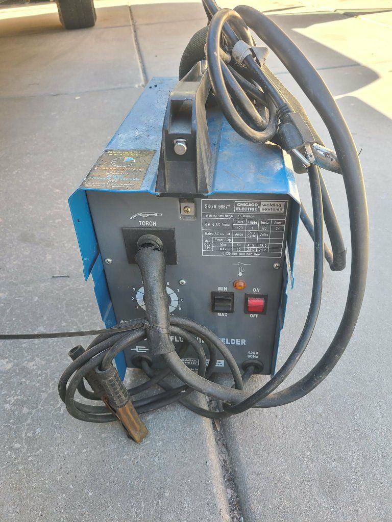 Chicago Electric 90 Amp Flux Wire Welder