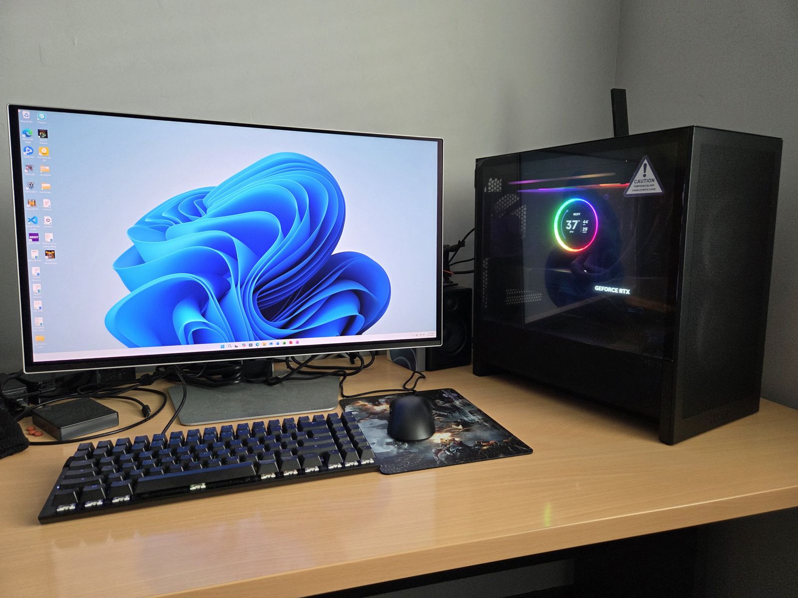 Desktop Computer RTX 5080 AMD 64GB RAM 4TB HD