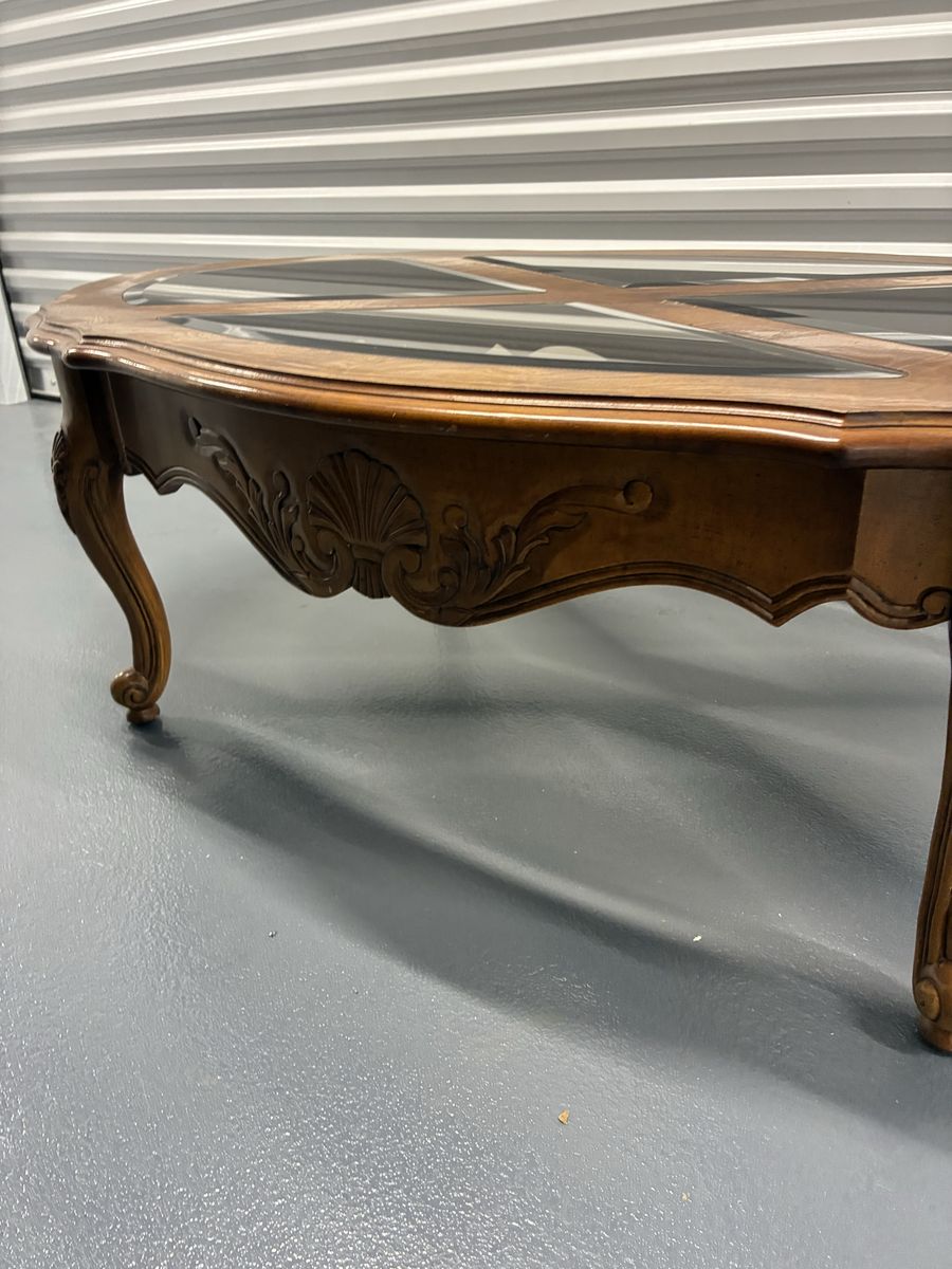 Main image 3