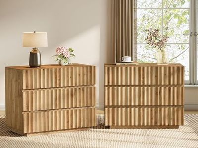 Modern Fluted 3-Drawer Wood Nightstand Set