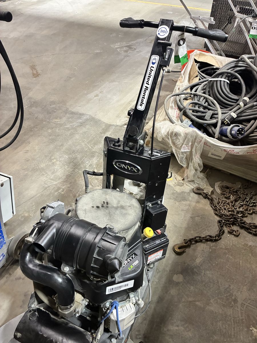 FLOOR BURNISHER PROPANE