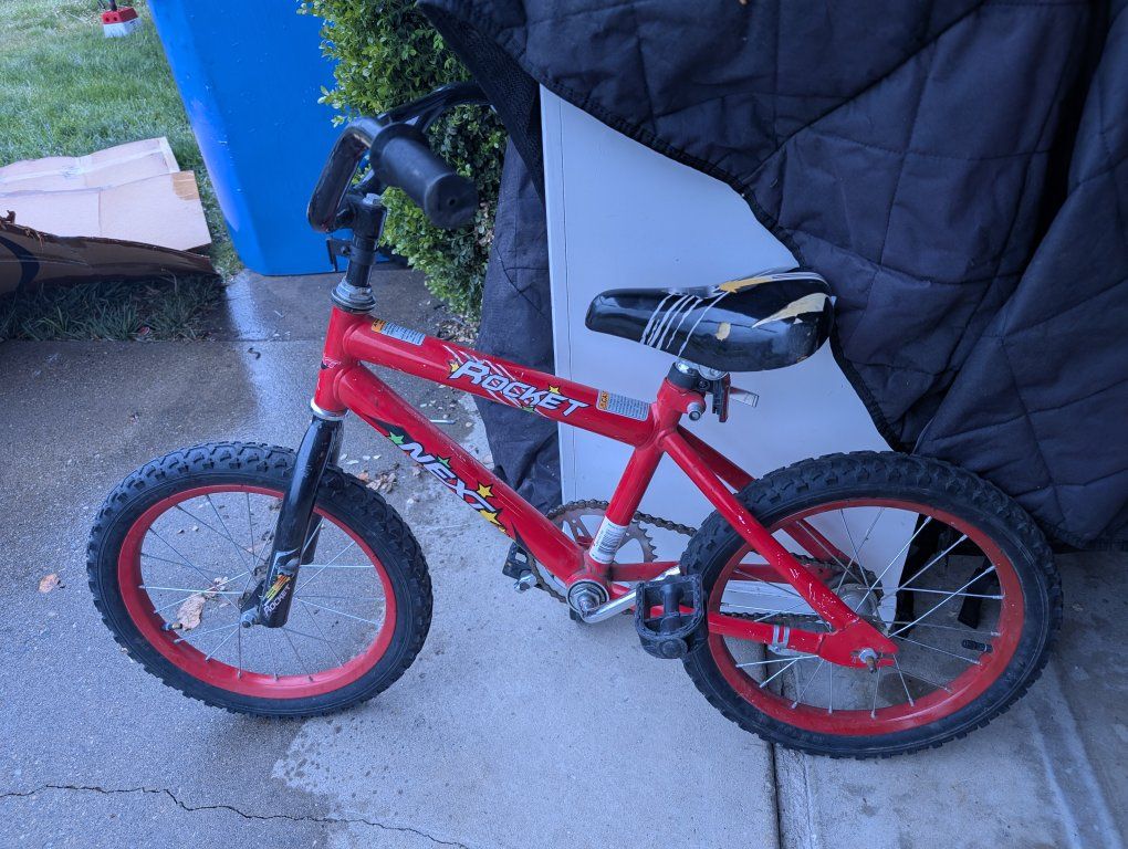 Next Rocket Red Kids Bike 12-inch wheels 21-inch seat height