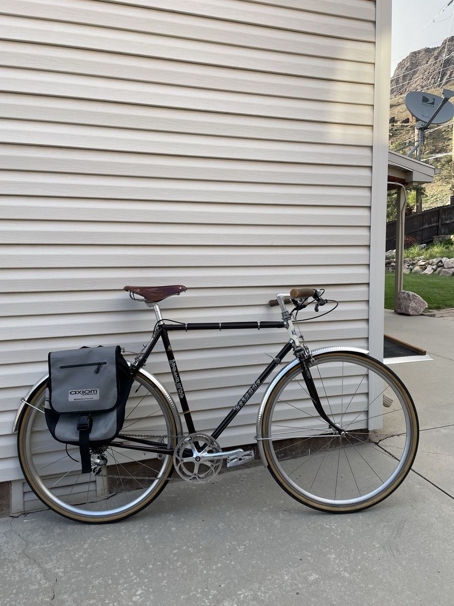 The Tornado! Retro steel Italian frame 700c commuter med/large