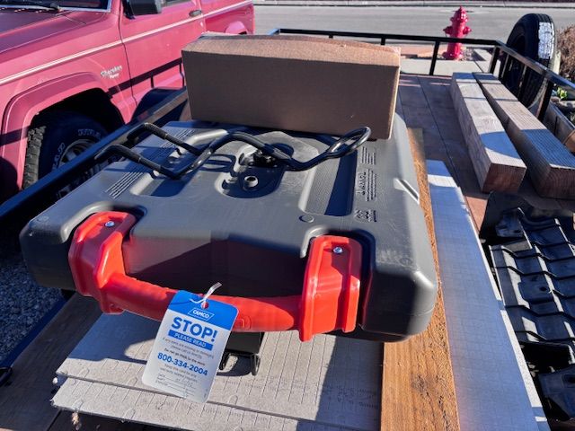 Camco Rhino Portable Waste Holding Tank 36 Gallon