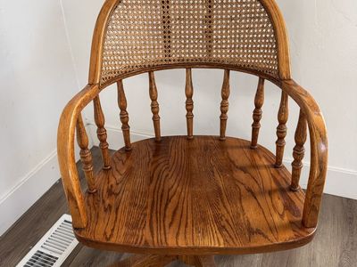 Vintage swivel chair