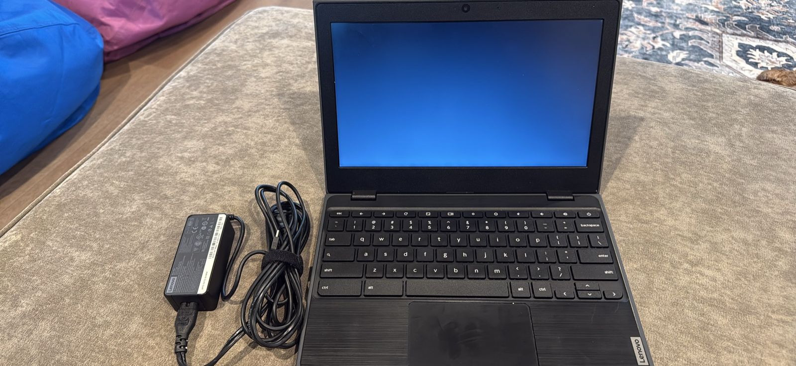 Lenovo 100e Chromebook 2nd Gen AST 82CD Laptop with Charger