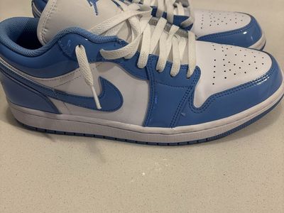 Air Jordan 1 Low White / Legend Blue Sneakers Size 11