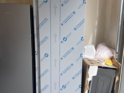 New scratch and dent Kutano 1 door reach in freezer