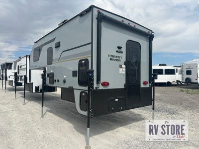 2026 Palomino Backpack Edition HS-2901 Truck Camper