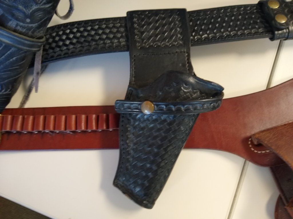 Safety speed black holster and belt leather for 38 caliber