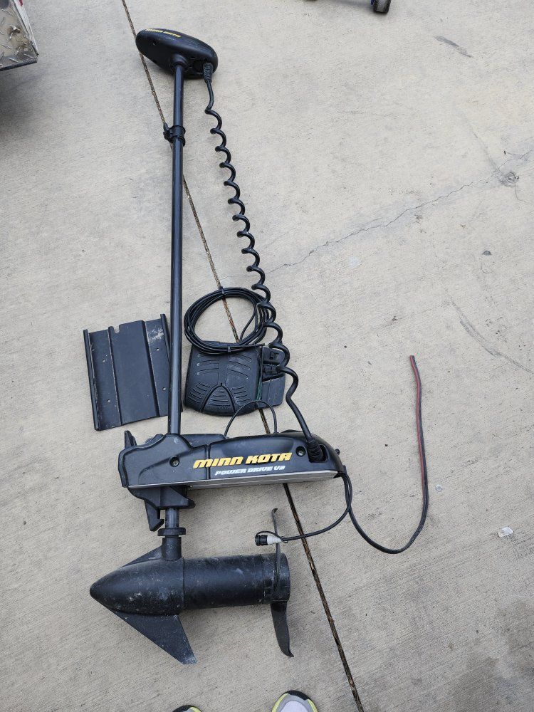 Minn Kota Power Drive V2 Trolling Motor with Foot Pedal - Used