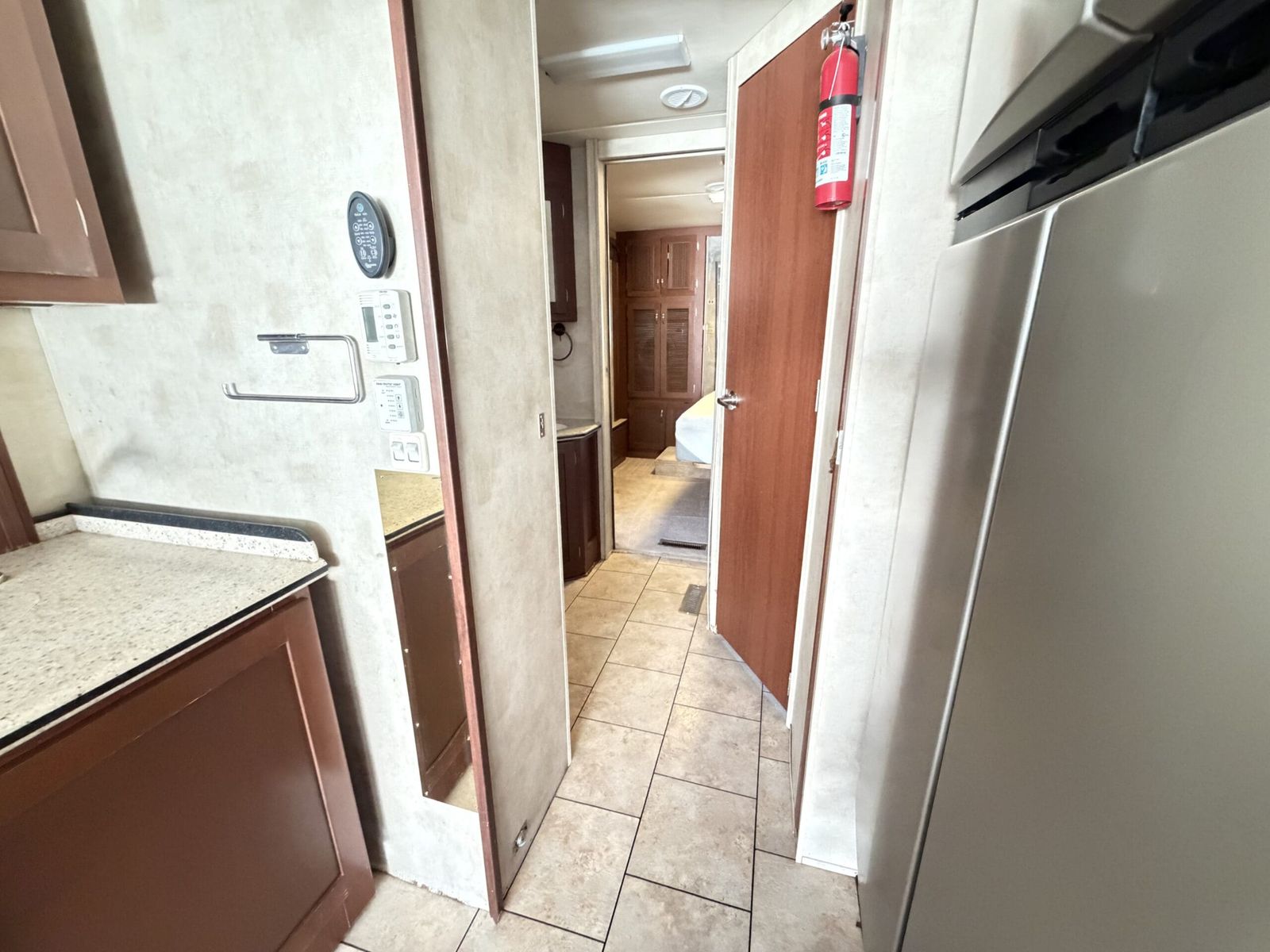 Main image 25