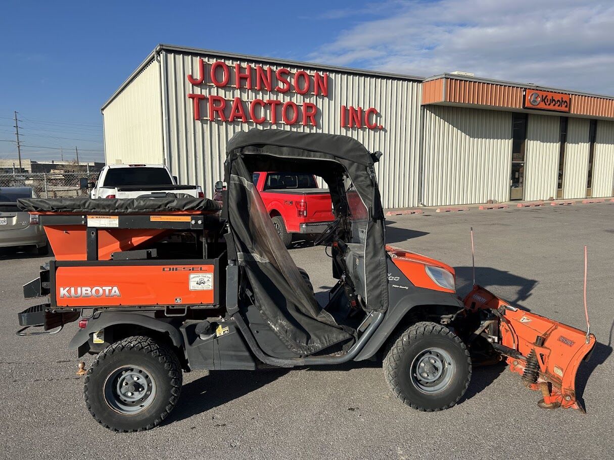 Kubota RTV-X900 with Snow Plow & Salt Spreader
