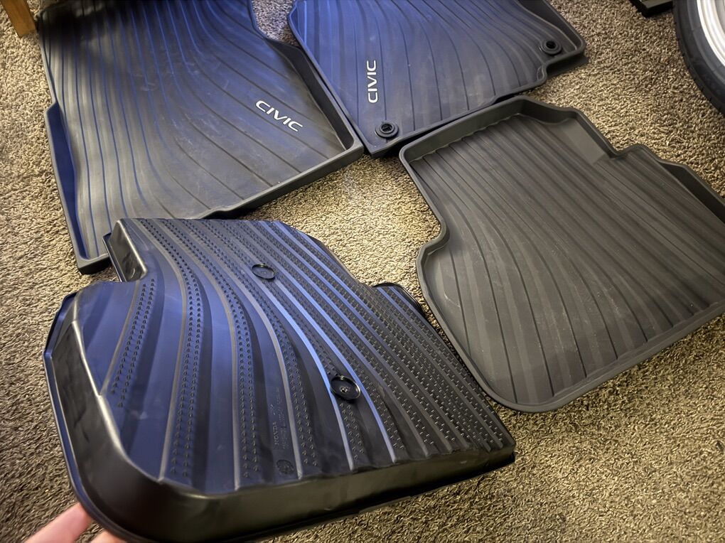 OEM All-Weather Floor Mats – 11th Gen Honda Civic