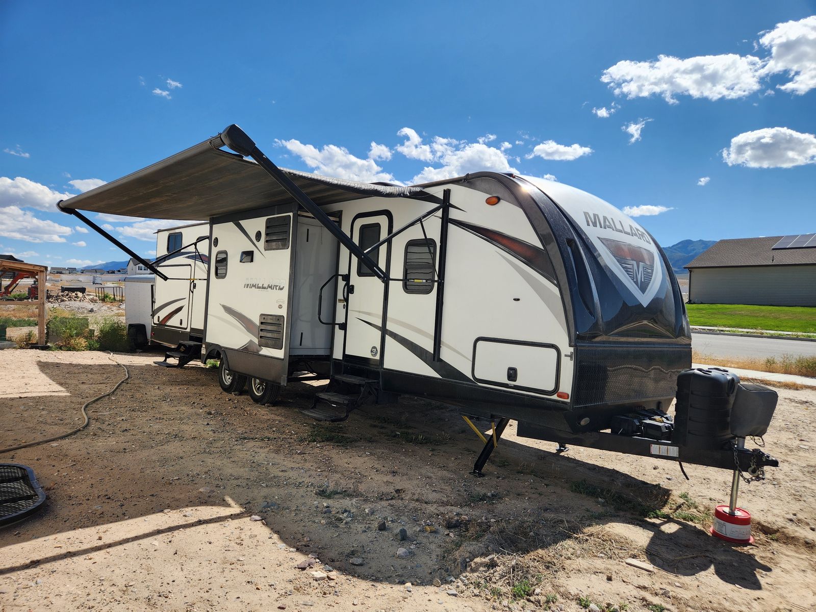 2018 Heartland Mallard IDM33 Travel Trailer – Spacious Family Bunkhouse Model For Sale