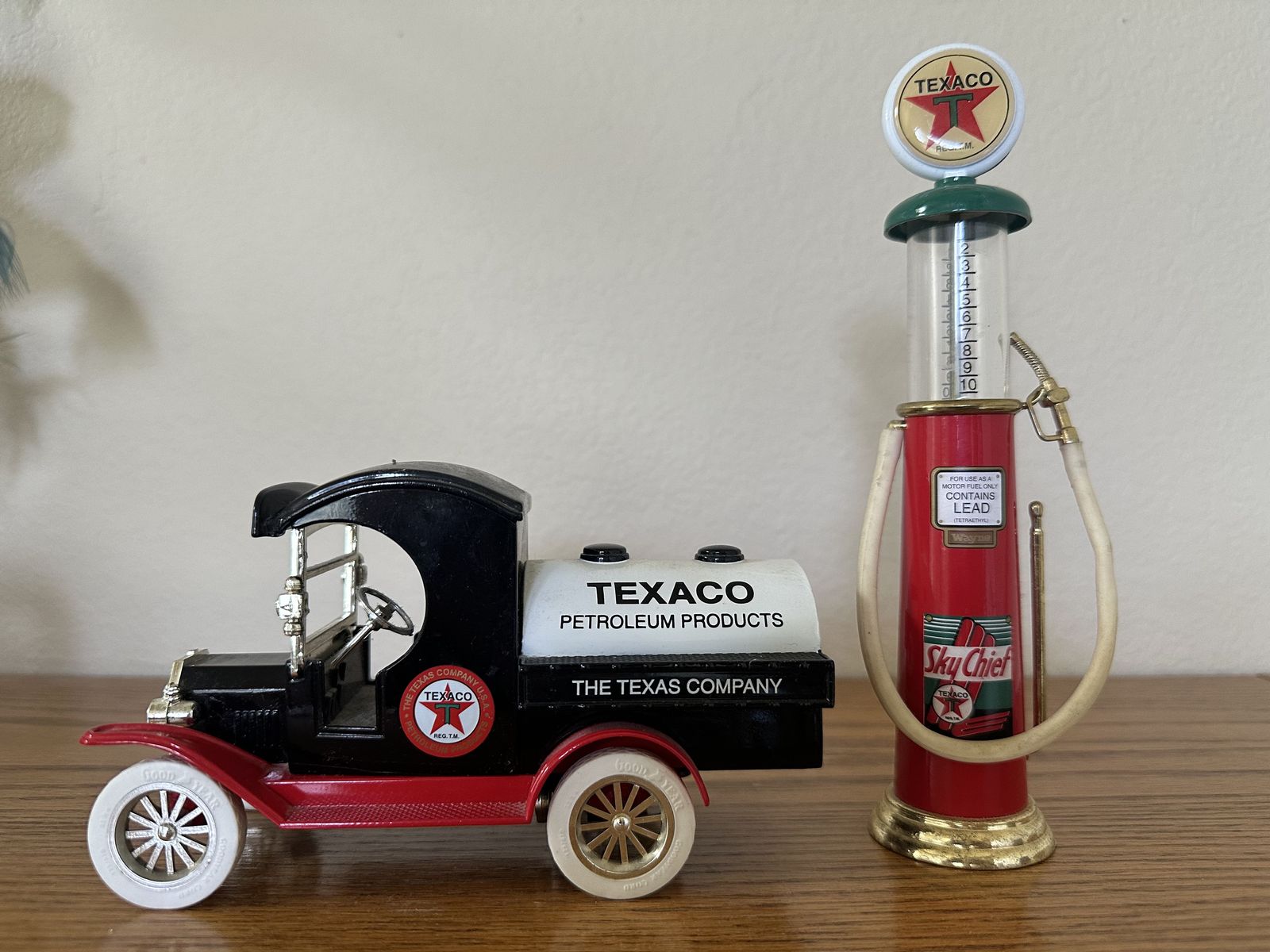 Vintage Texaco Collectibles