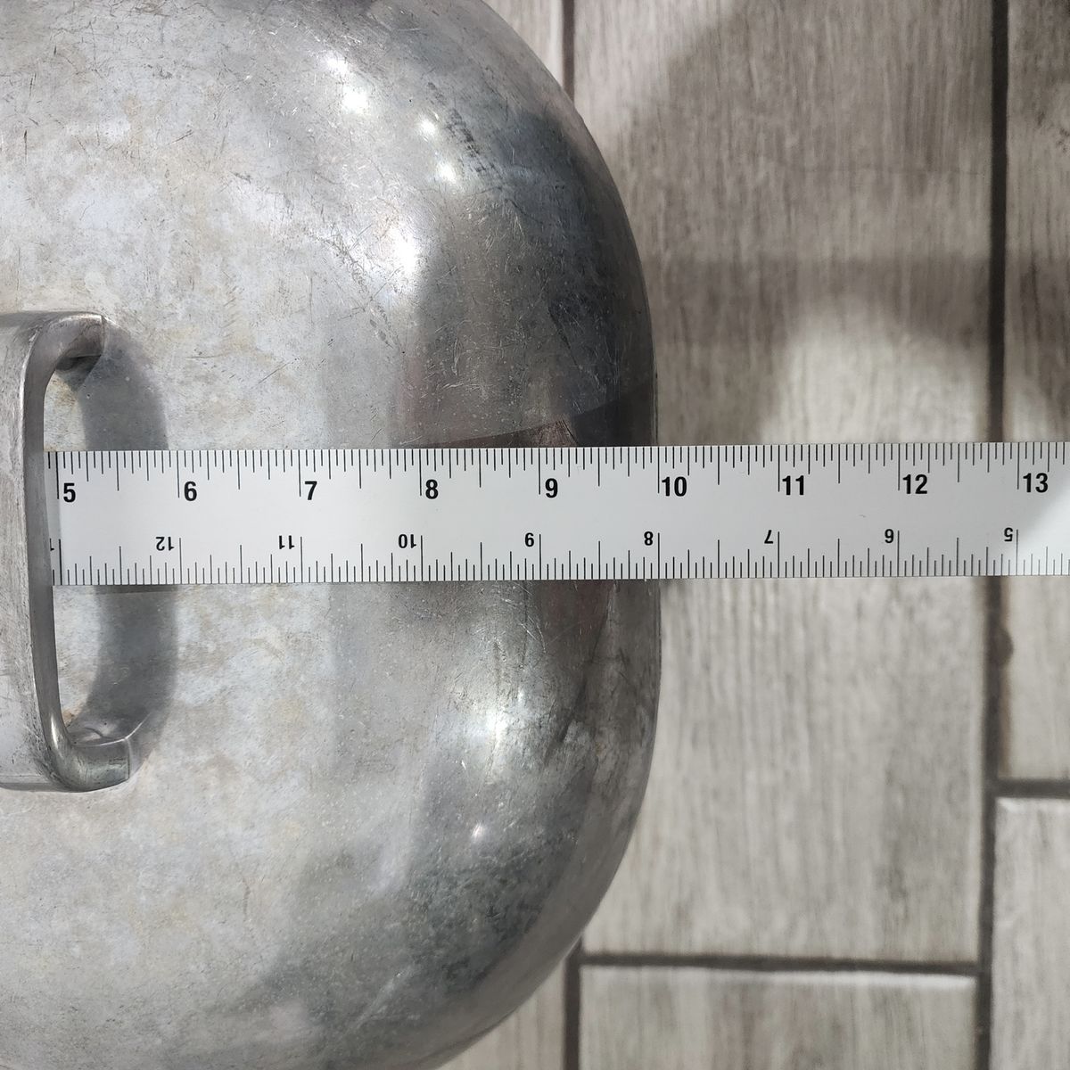 Main image 6