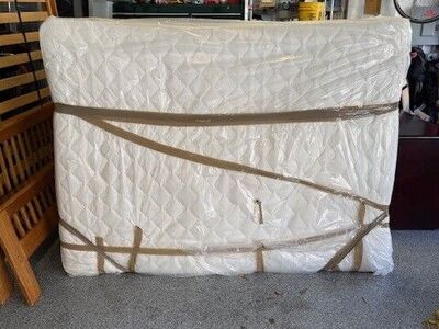 Queen mattress and box spring