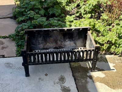 1920s Cast Iron Fireplace Grate