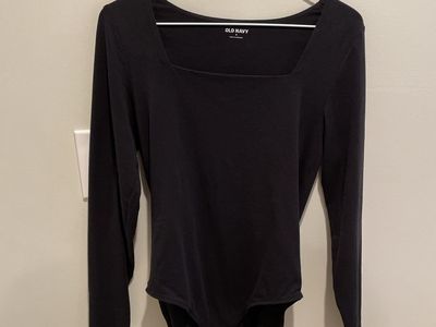 Old Navy Black Square Neck Long Sleeve Bodysuit - Size Medium