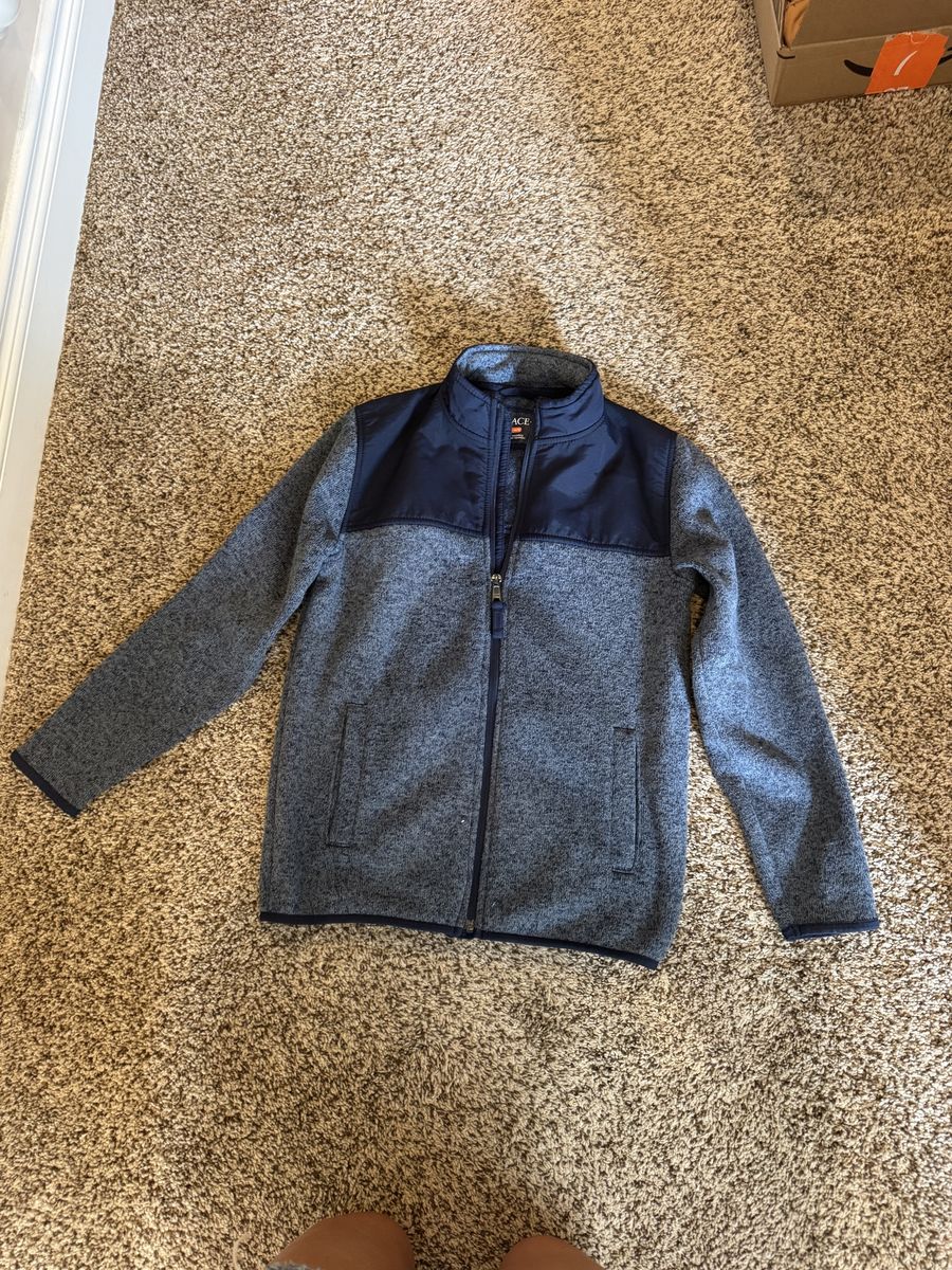 Children’s PLACE Boys L/G (10/12) Blue Full Zip Jacket