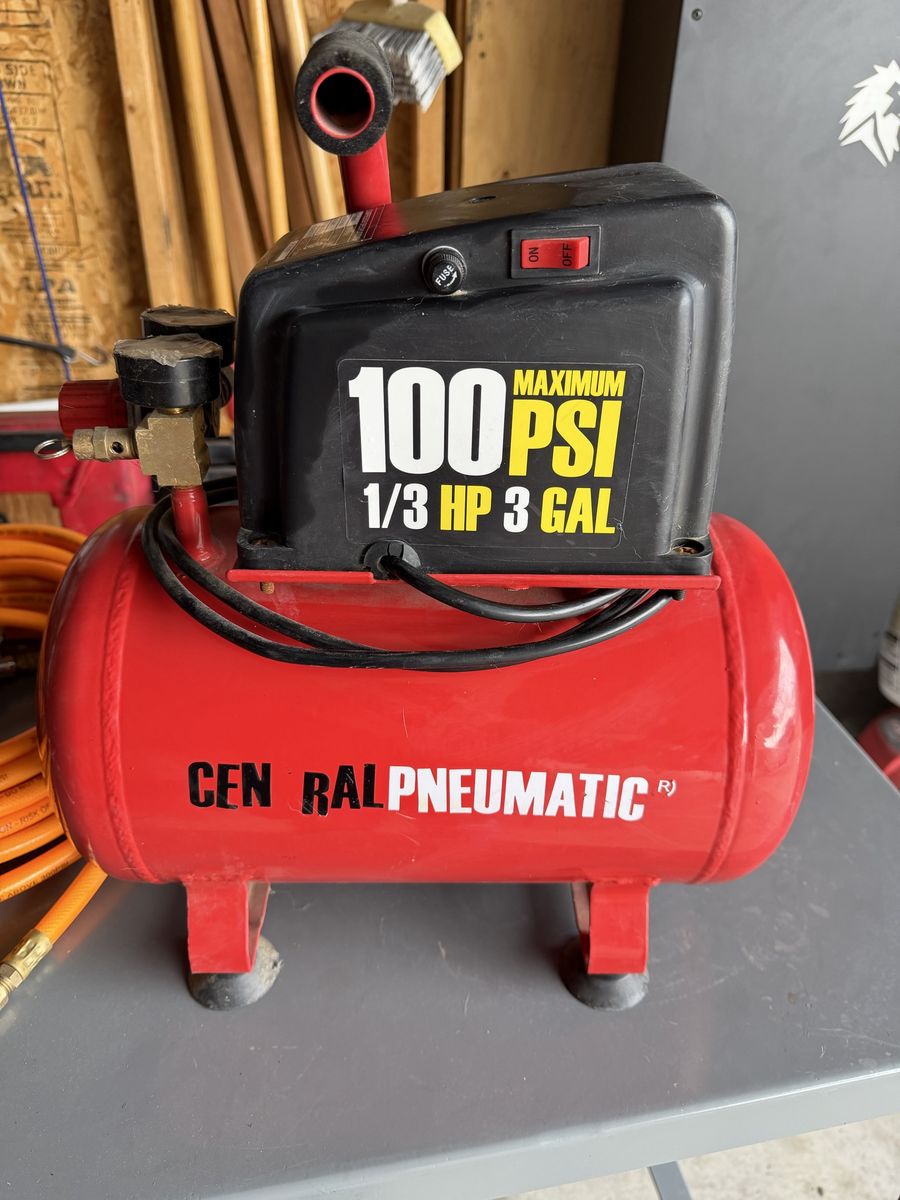 Air compressor