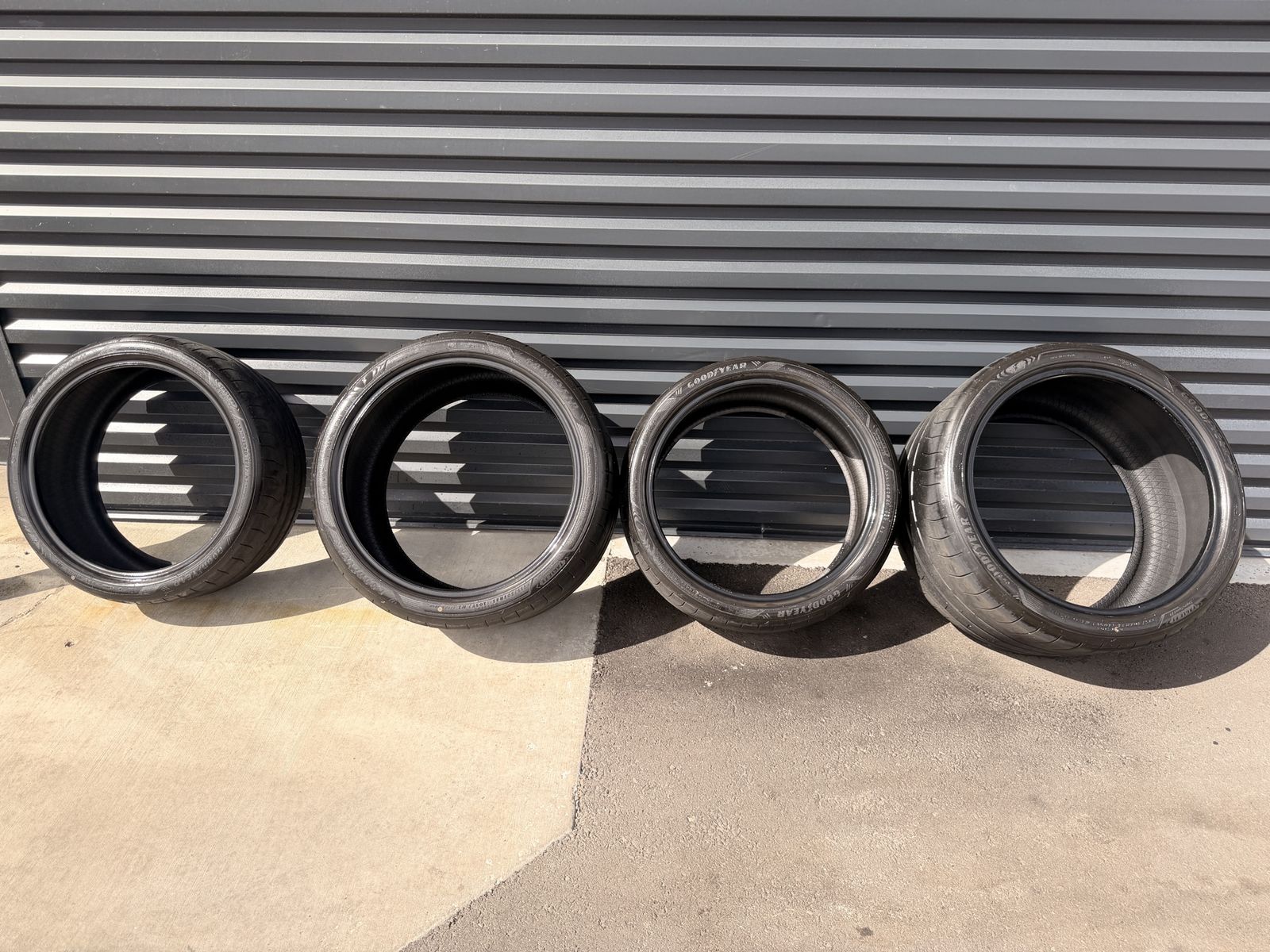 255/35ZR20 & 315/30ZR21 