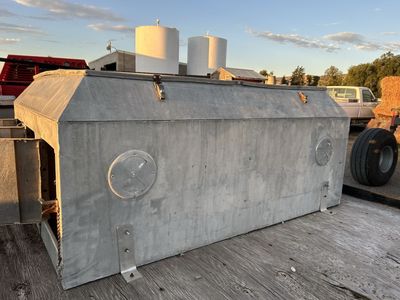 Dog box, all aluminum, 6 place