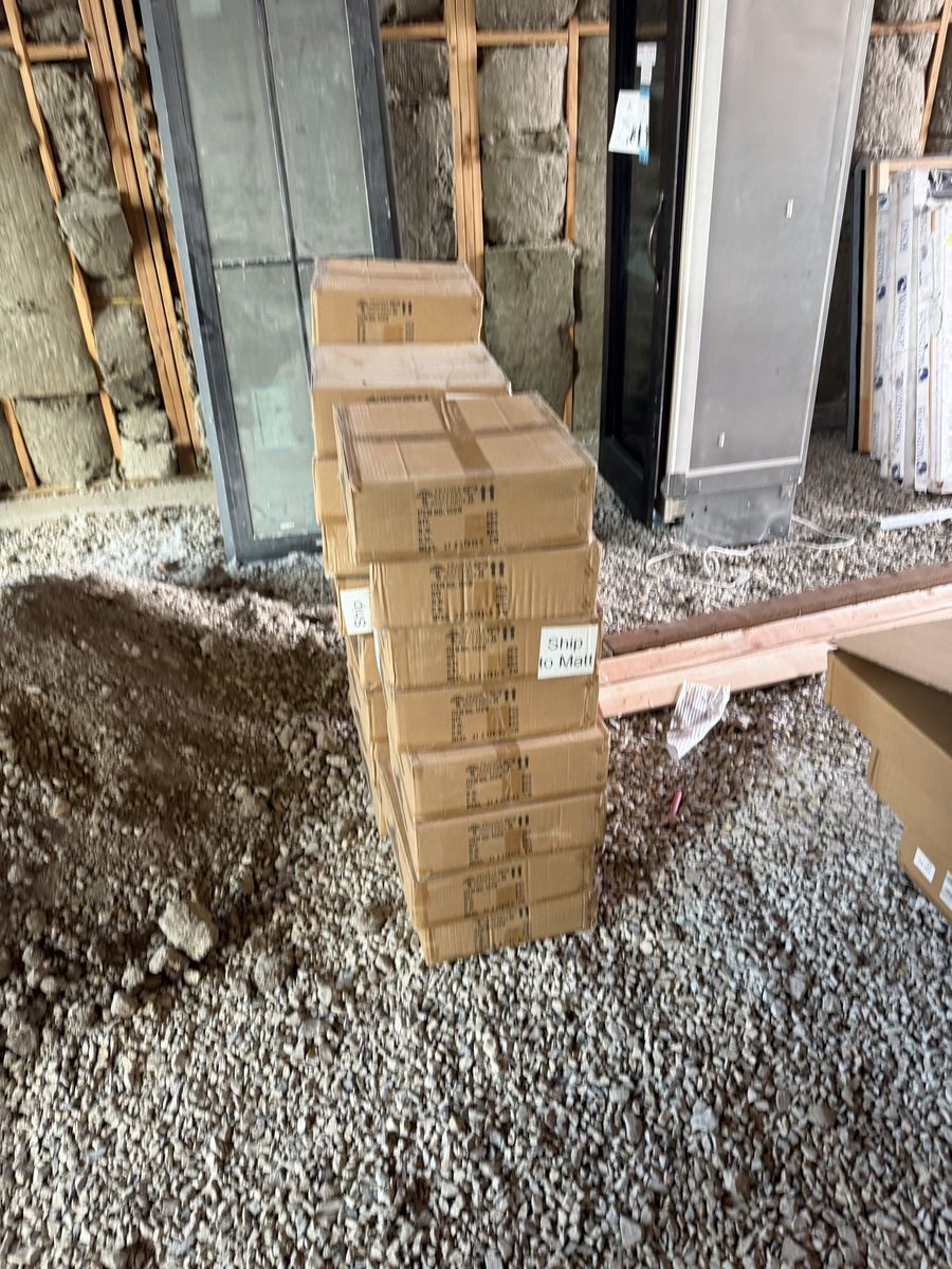 Main image 10