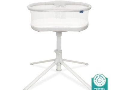 HALO BassiNest Swivel Sleeper Gray Mesh Bedside Bassinet