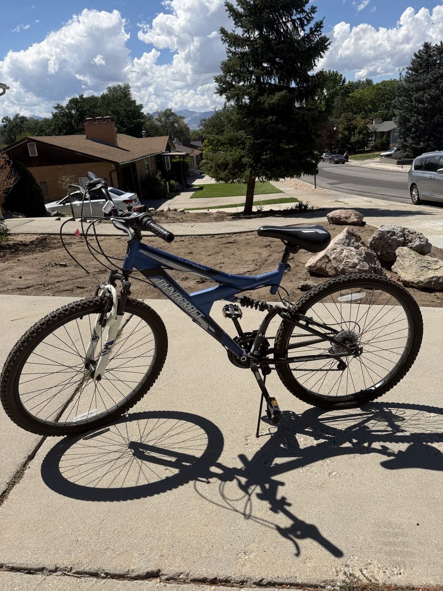 DynaCraft Cliff Runner Mountain Bike Blue Full Suspension 26 Inch