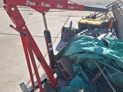 Engine hoist