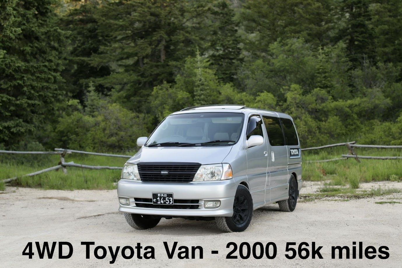 2000 Toyota Grand Hiace/Granvia 4WD – V6 – Swivel Captain Seats – 56k Miles