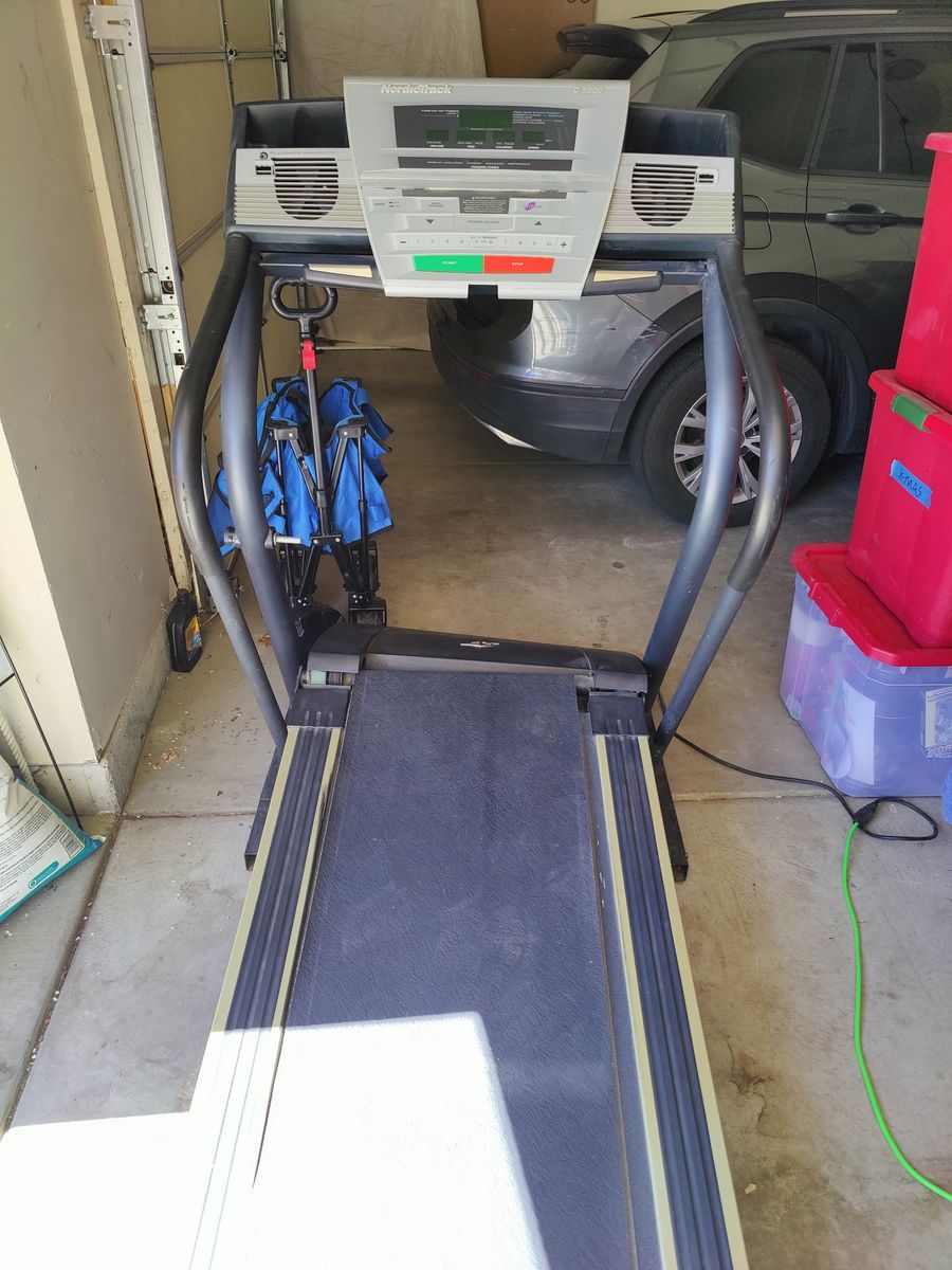 Treadmill For sale Model C2000 Nordictrack
