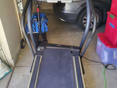 Treadmill For sale Model C2000 Nordictrack