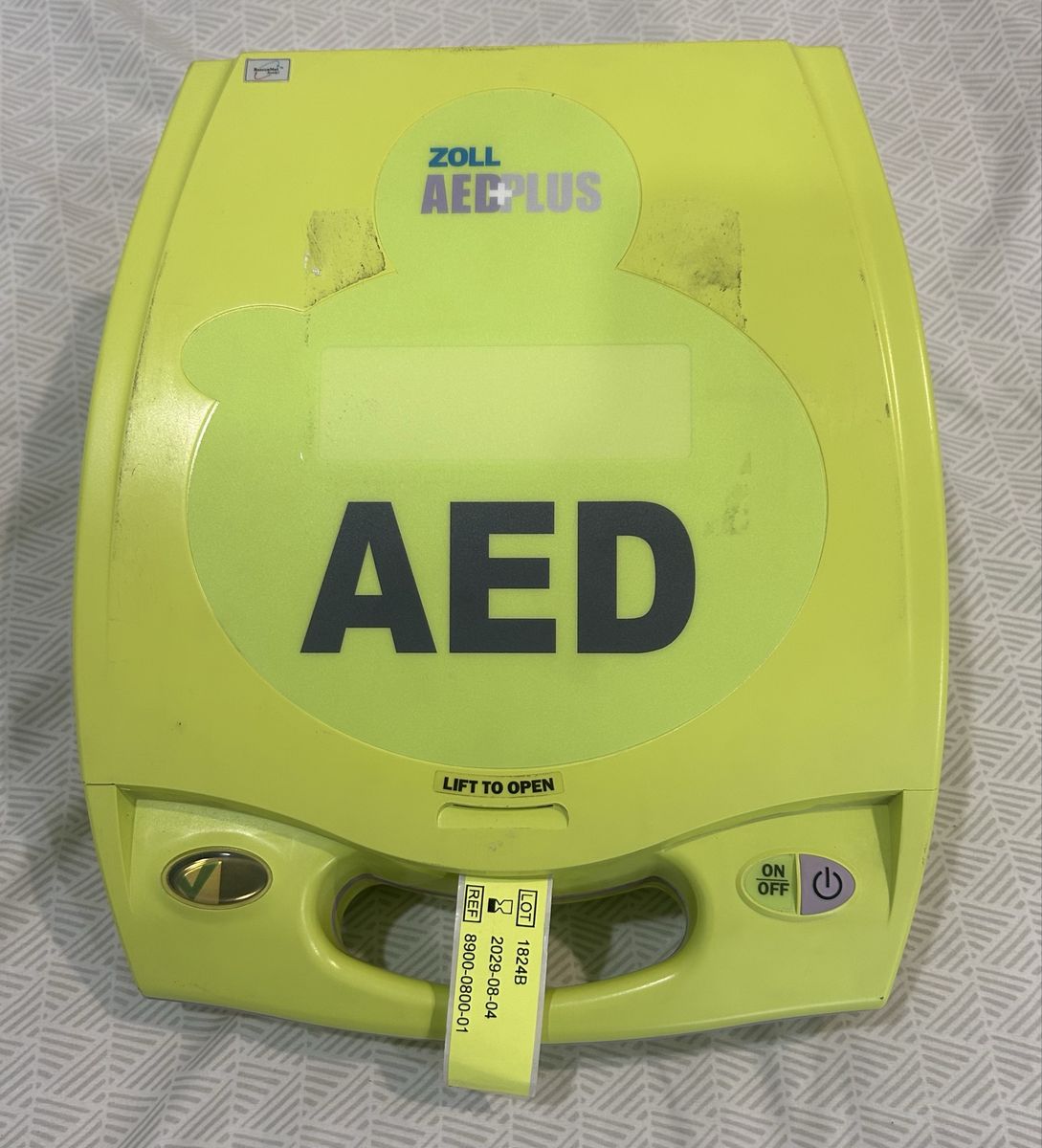 ZOLL AED Plus Defibrillator & Bleeding Control Kit with Carrying Case