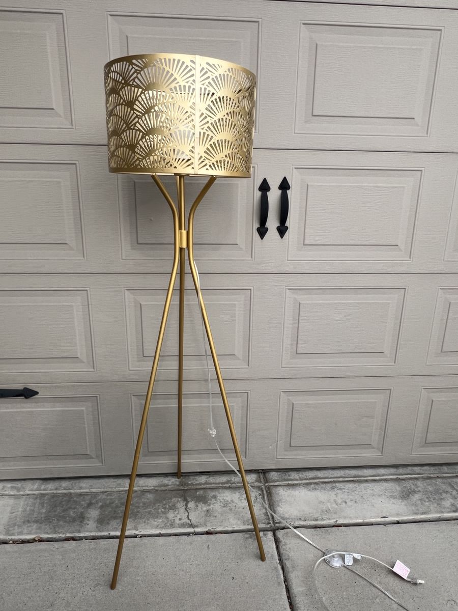 Floor Lamp