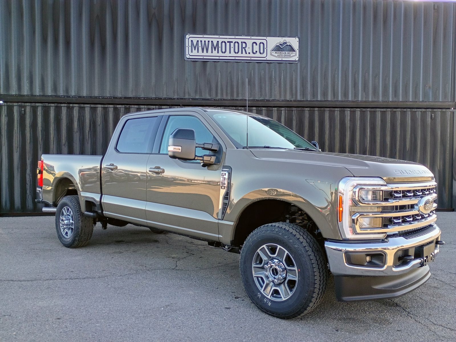 2026 Ford F-350 Super Duty Lariat