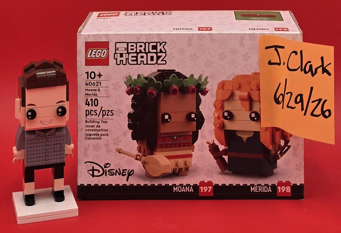 LEGO BrickHeadz Disney Moana & Merida (40621) 410-Piece Building Toy Set