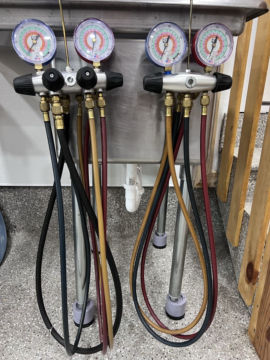 JB Refrigerant Manifold Gauge Set - HVAC/AC Service Tools (Two 4-Way Sets)