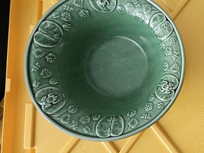 Green serving bowl 12" round