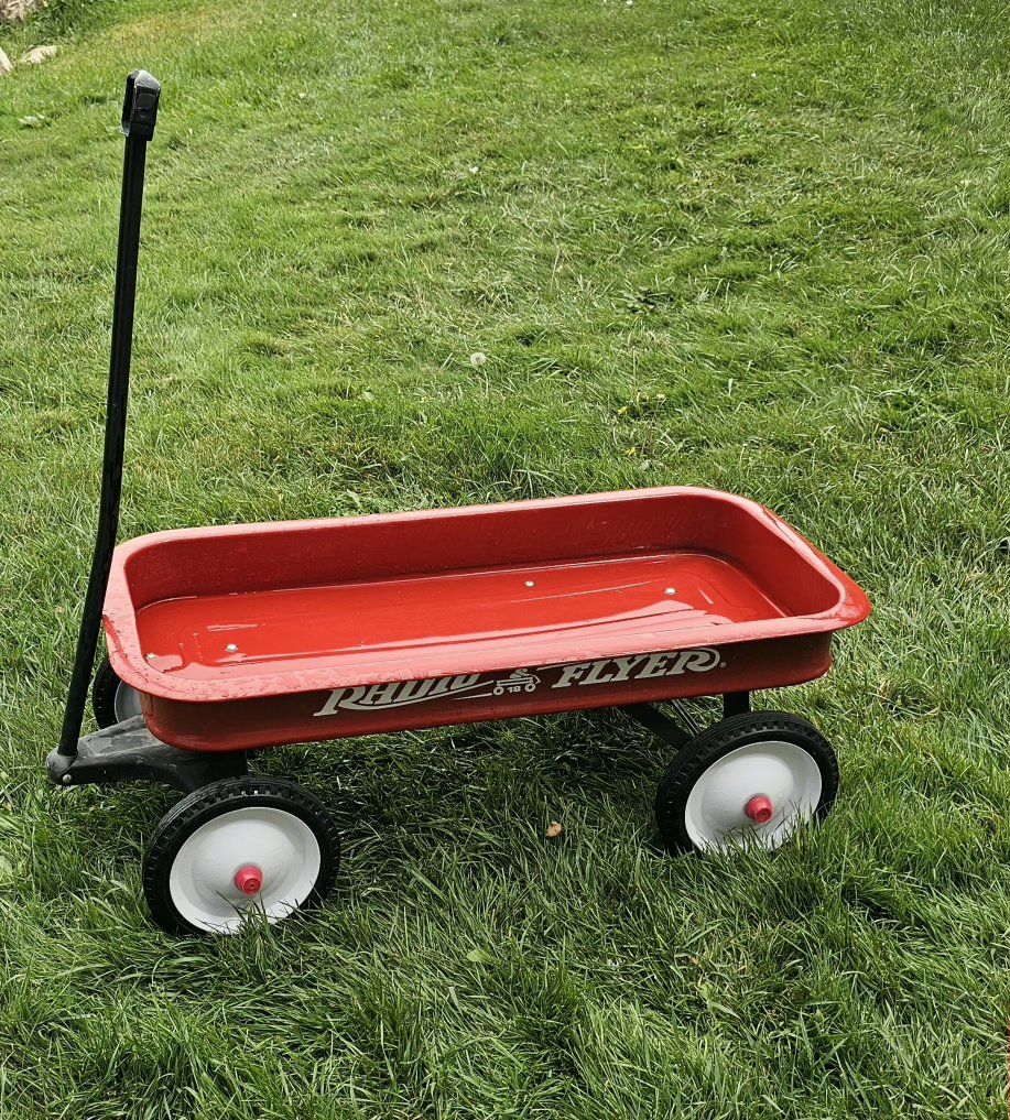 Radio Flyer Classic Red Steel Wagon #18