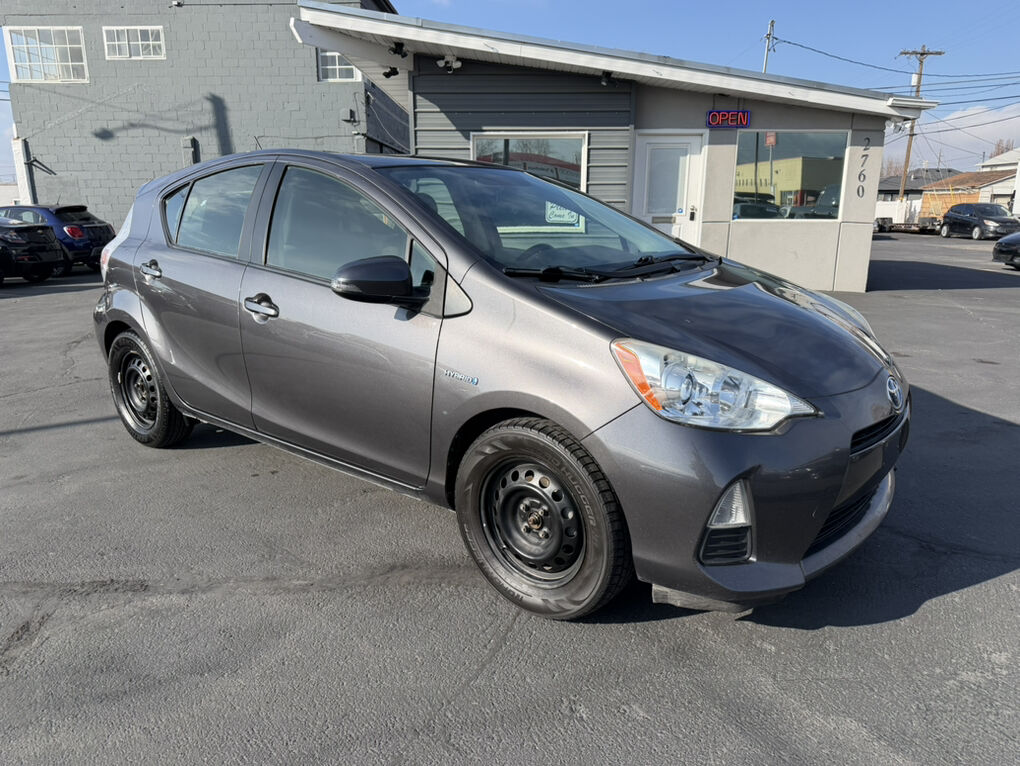 2014 Toyota Prius C Two