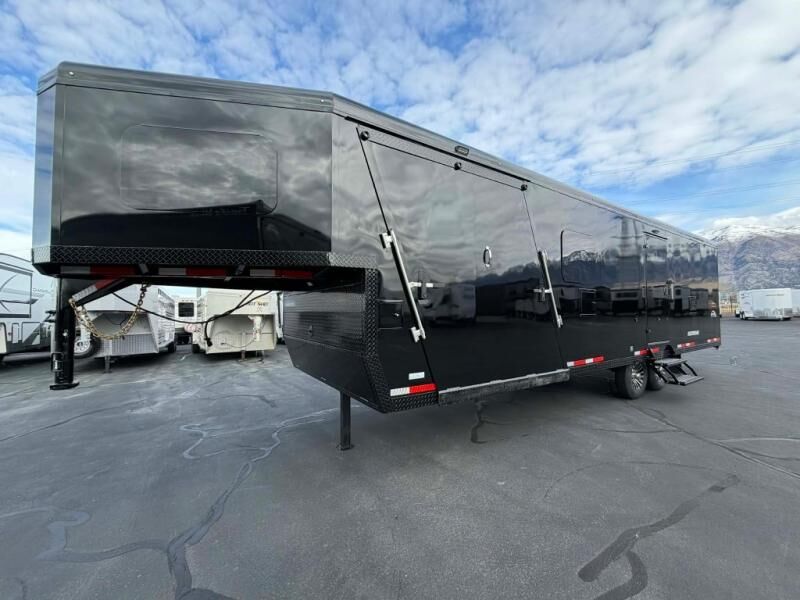 New 2026 Trails West RPM 28' GN - Altitude Package