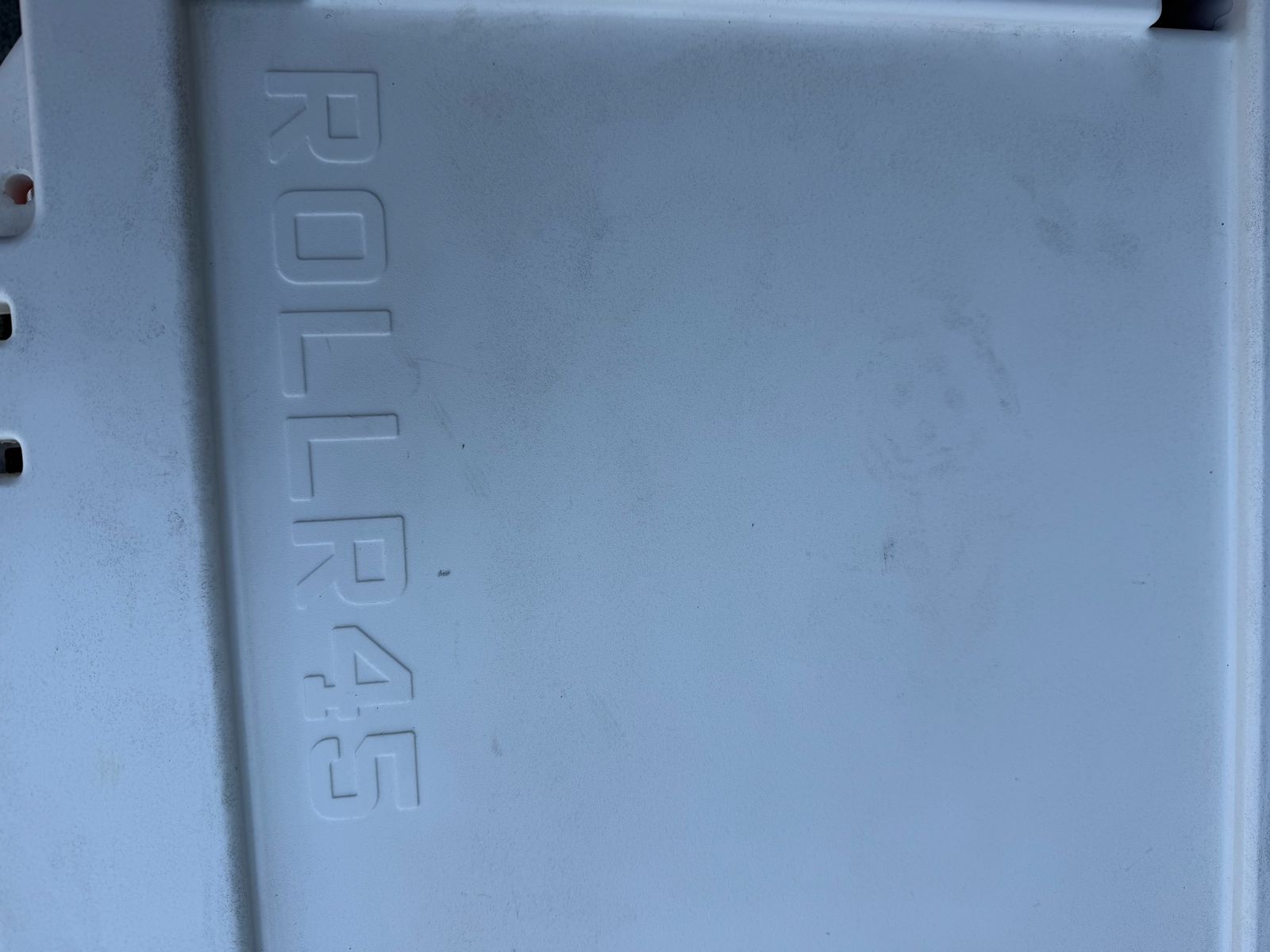 Main image 10