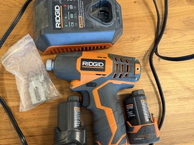 Ridgid 12v Compact Impact driver w 3 batteries