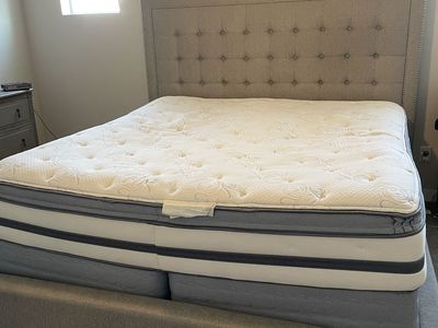 Comfortable KING SIZE mattress!