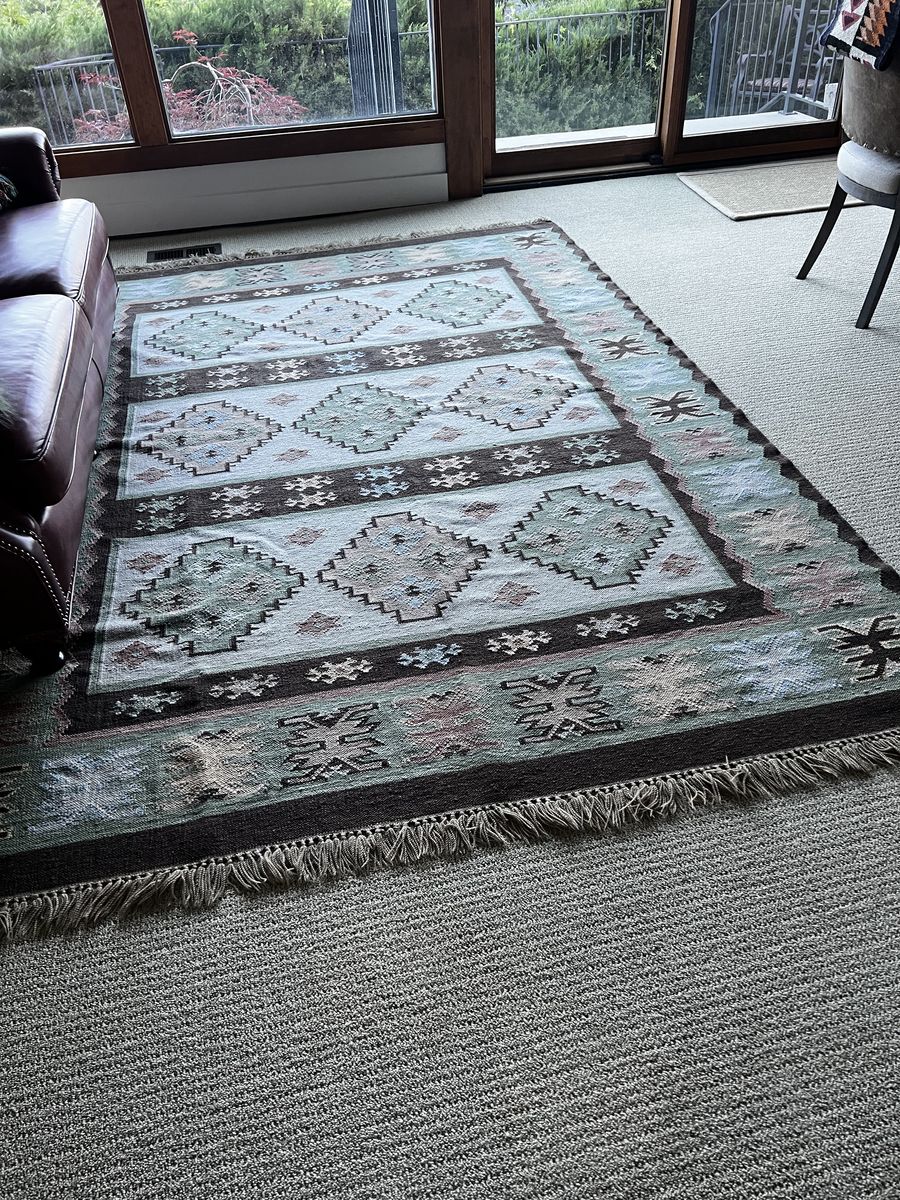 Kilim Jute Rug - 6.5 x 9 ft Moroccan Boho Geometric Design in Blue/Brown