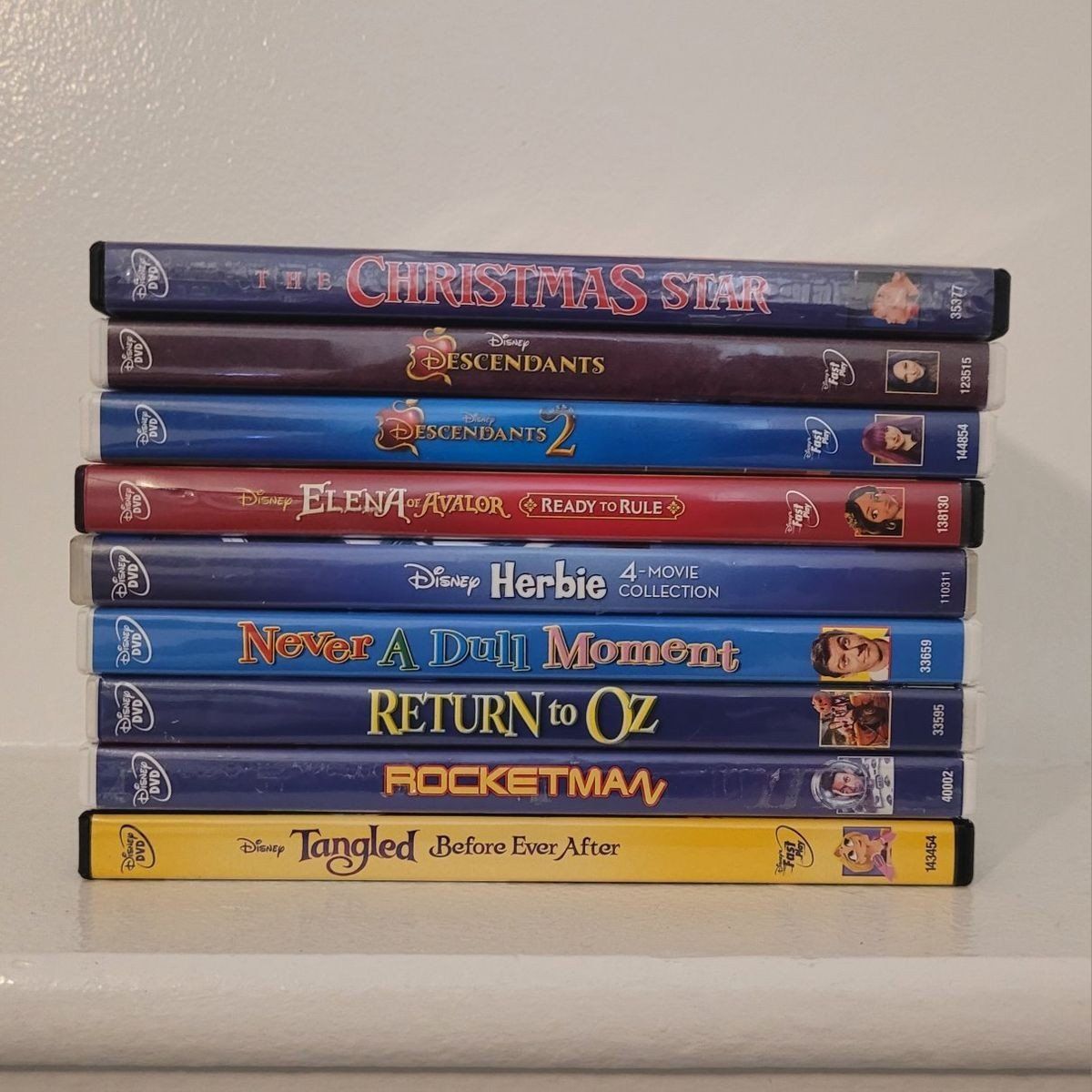 Disney DVD Lot of 9 Movies - Descendants, Tangled, Herbie & More