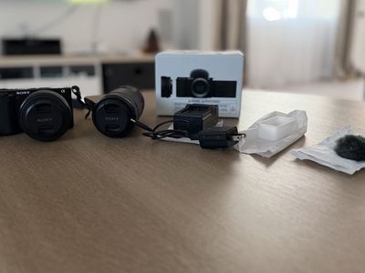Sony ZV E10